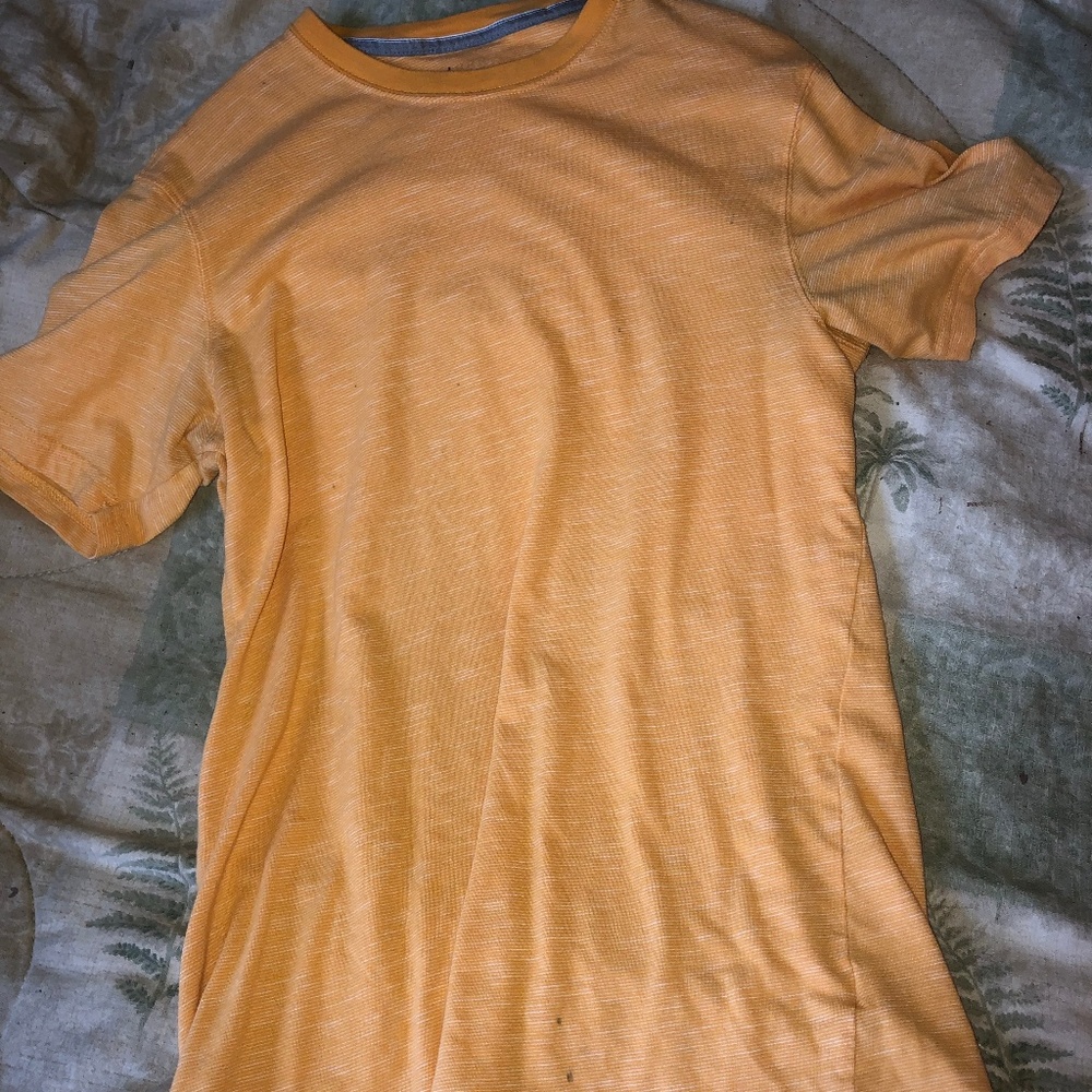 yellow shirt.